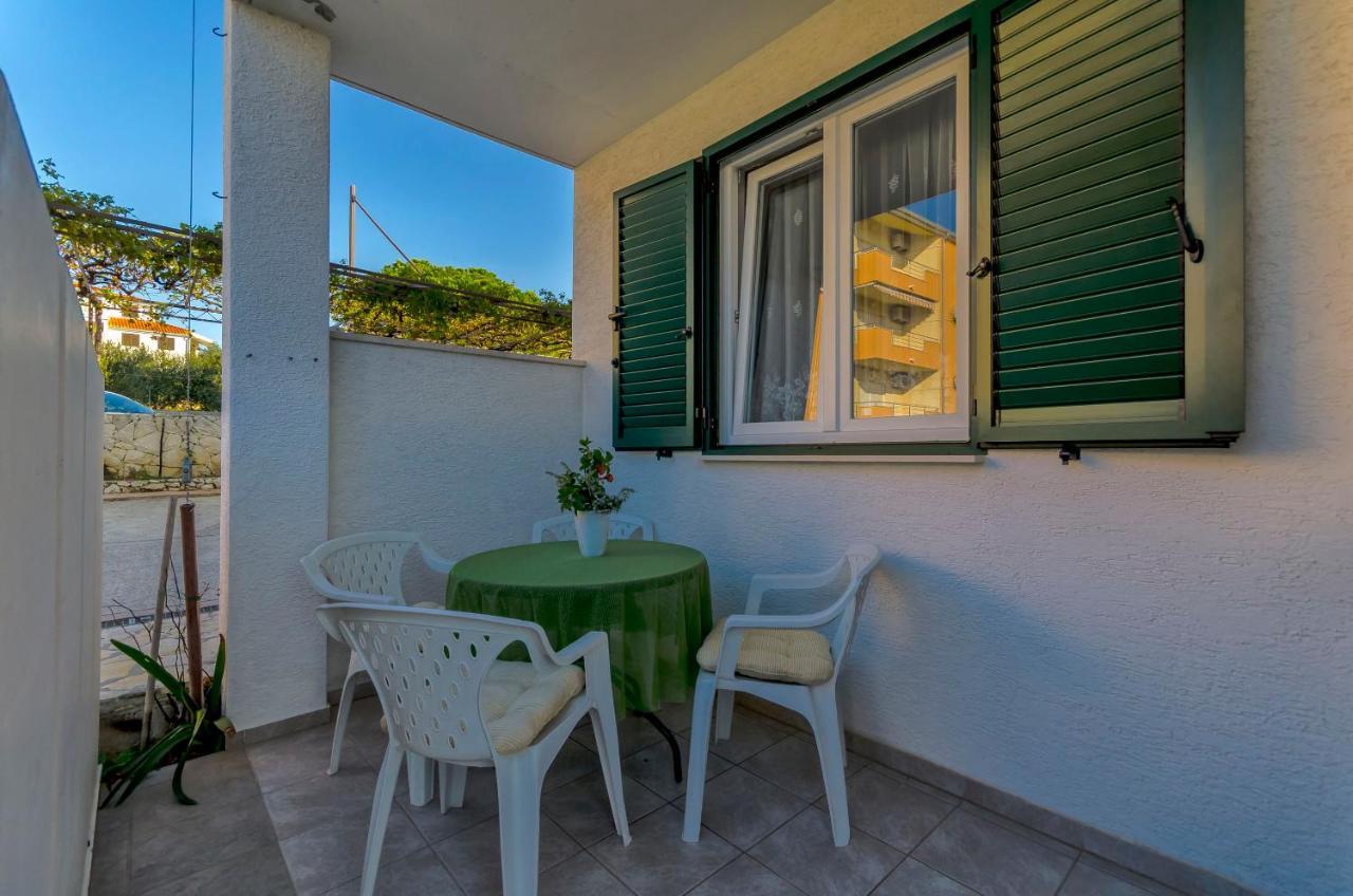 Apartments Mate تروغير المظهر الخارجي الصورة