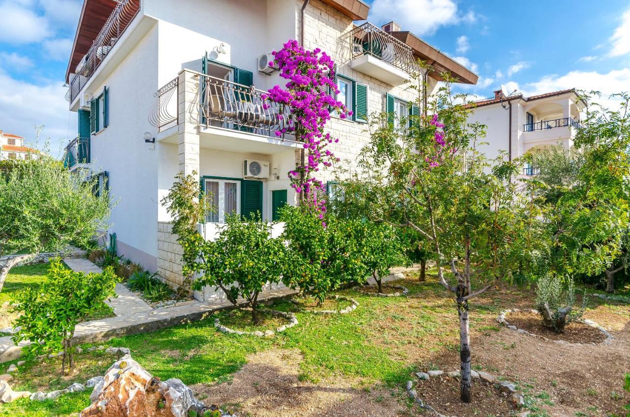 Apartments Mate تروغير المظهر الخارجي الصورة
