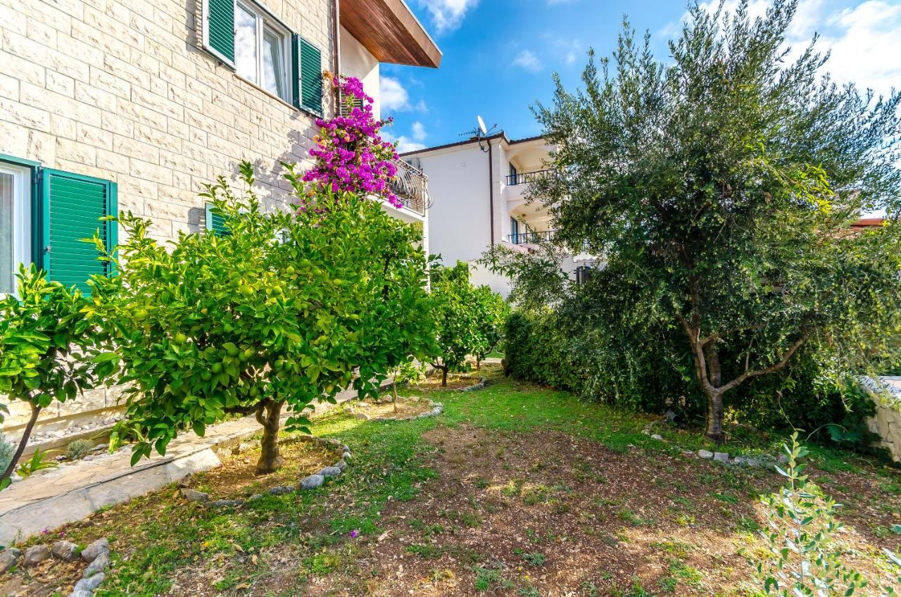 Apartments Mate تروغير المظهر الخارجي الصورة
