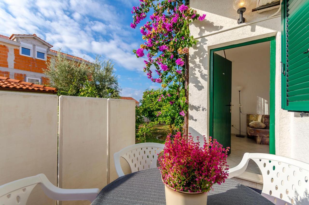 Apartments Mate تروغير المظهر الخارجي الصورة