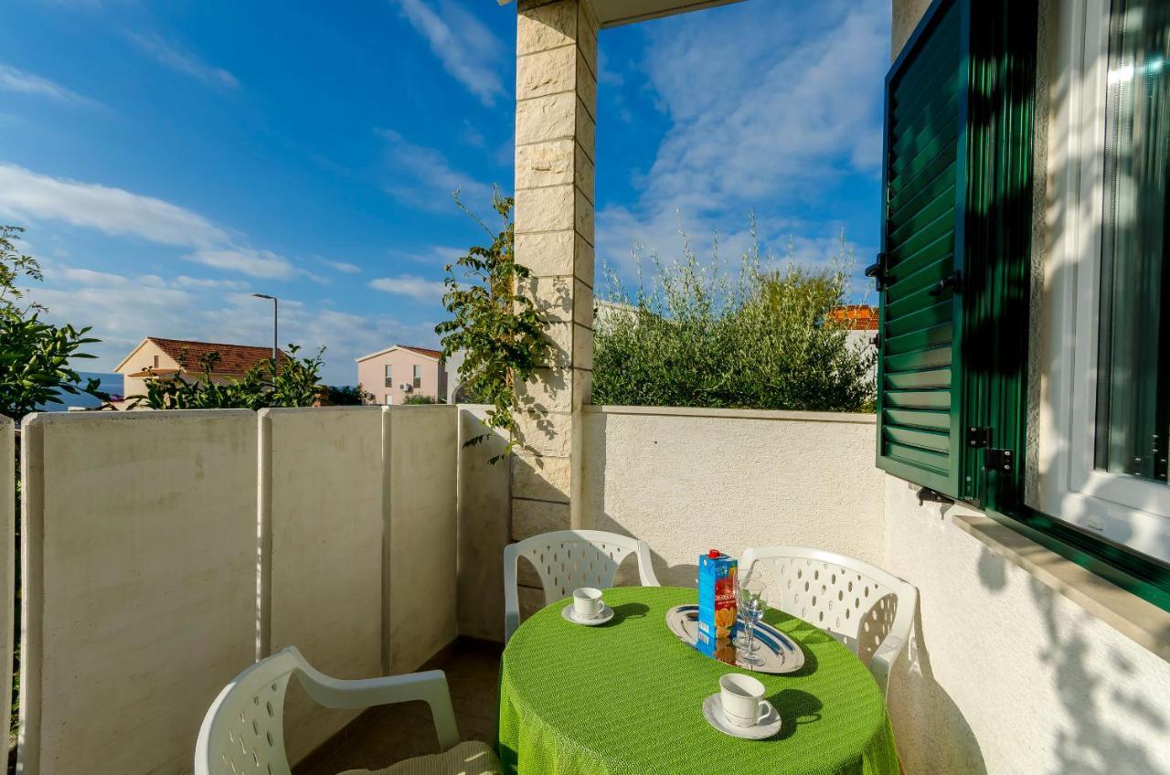Apartments Mate تروغير المظهر الخارجي الصورة